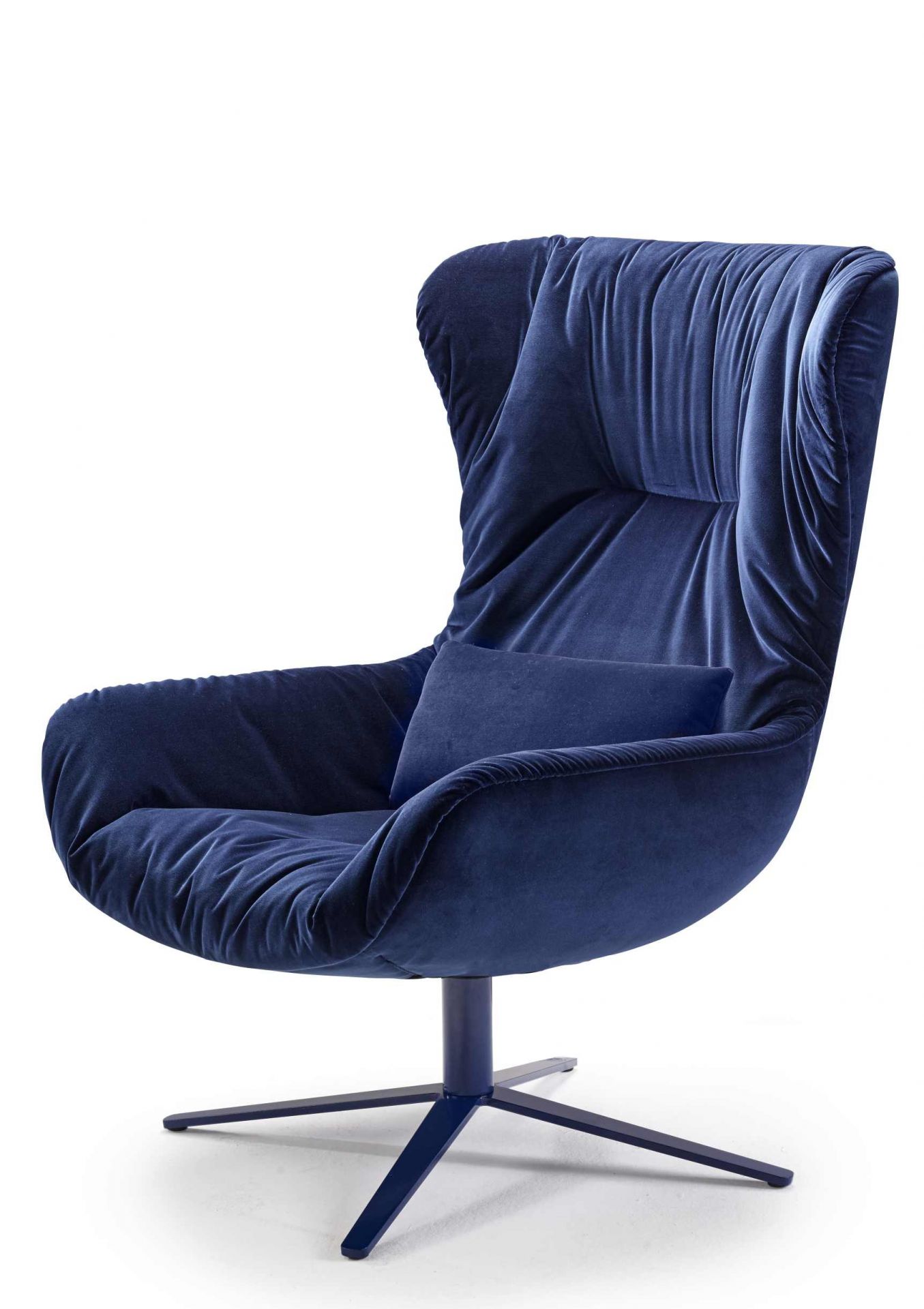 Leya wingback armchair Freifrau Manufaktur