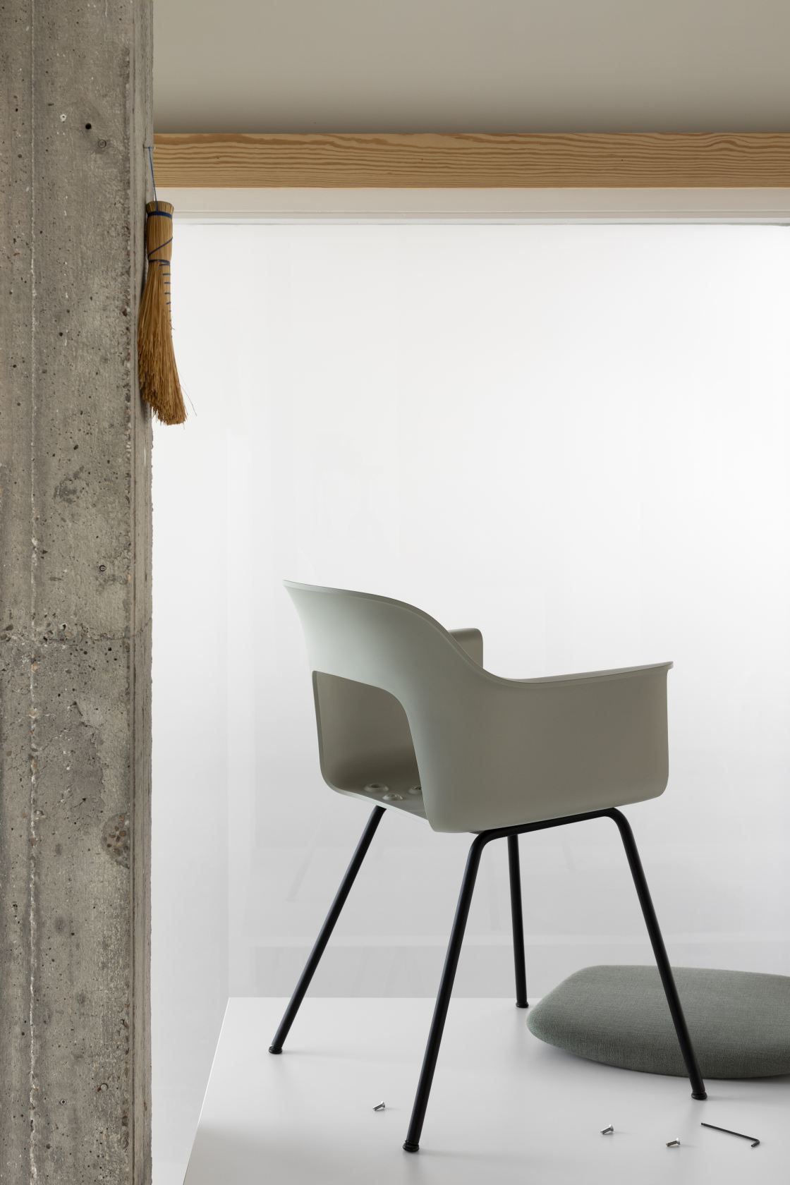Layout Armchair 211 Armchair Hay 