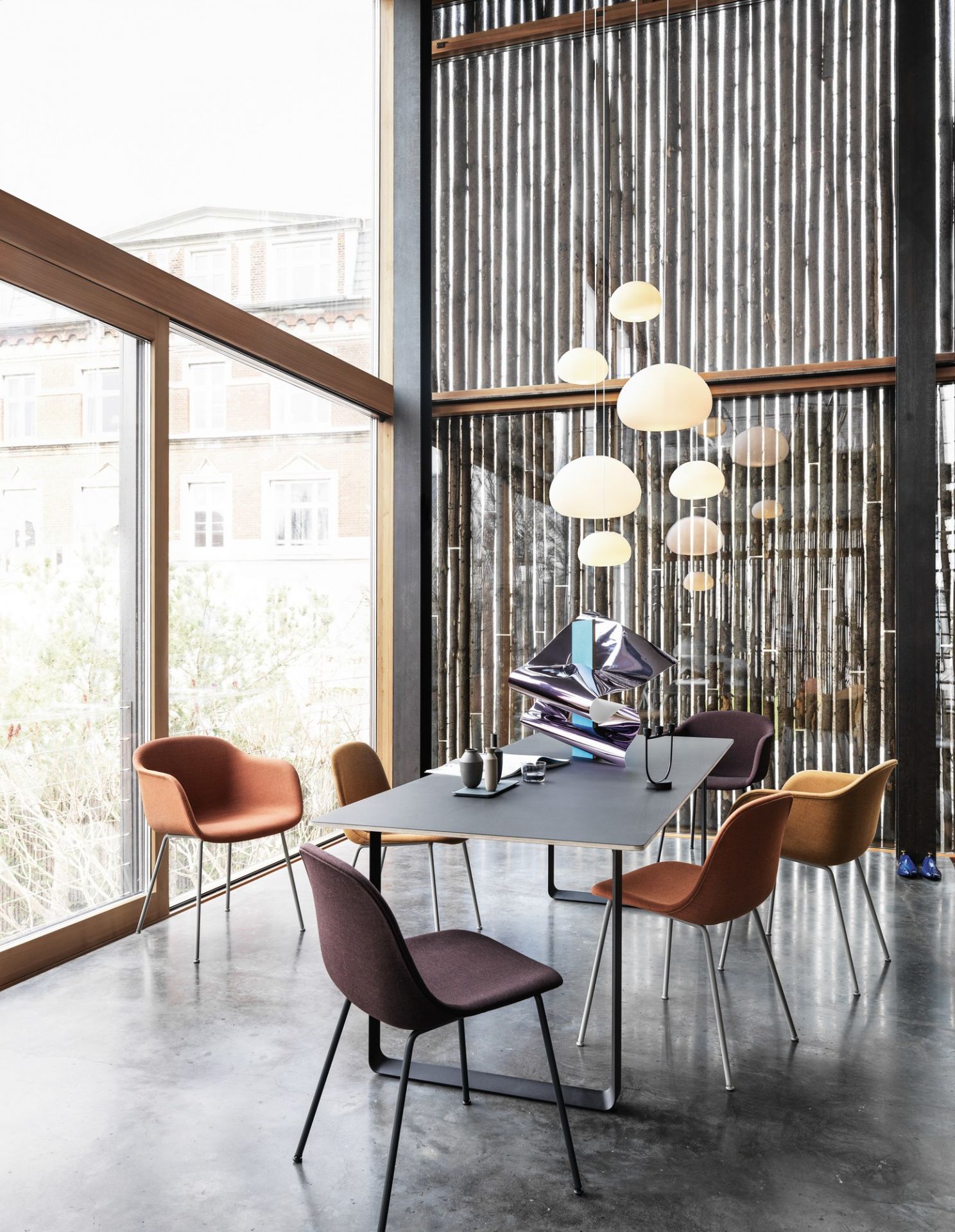 Fluid Pendant Lamp Large Muuto