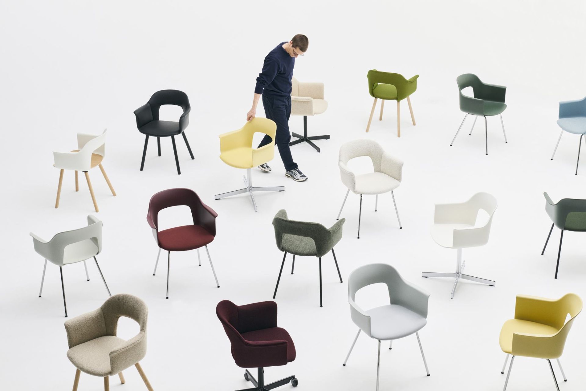 Layout Armchair 221 Armchair Hay