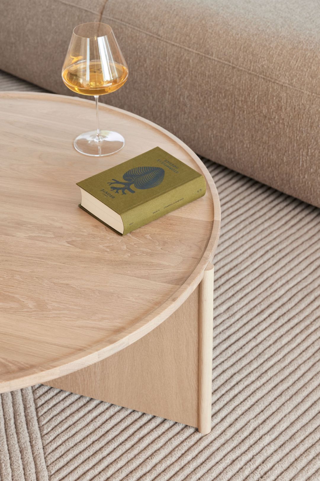 Cling Coffee table Ø70cm light oak Northern