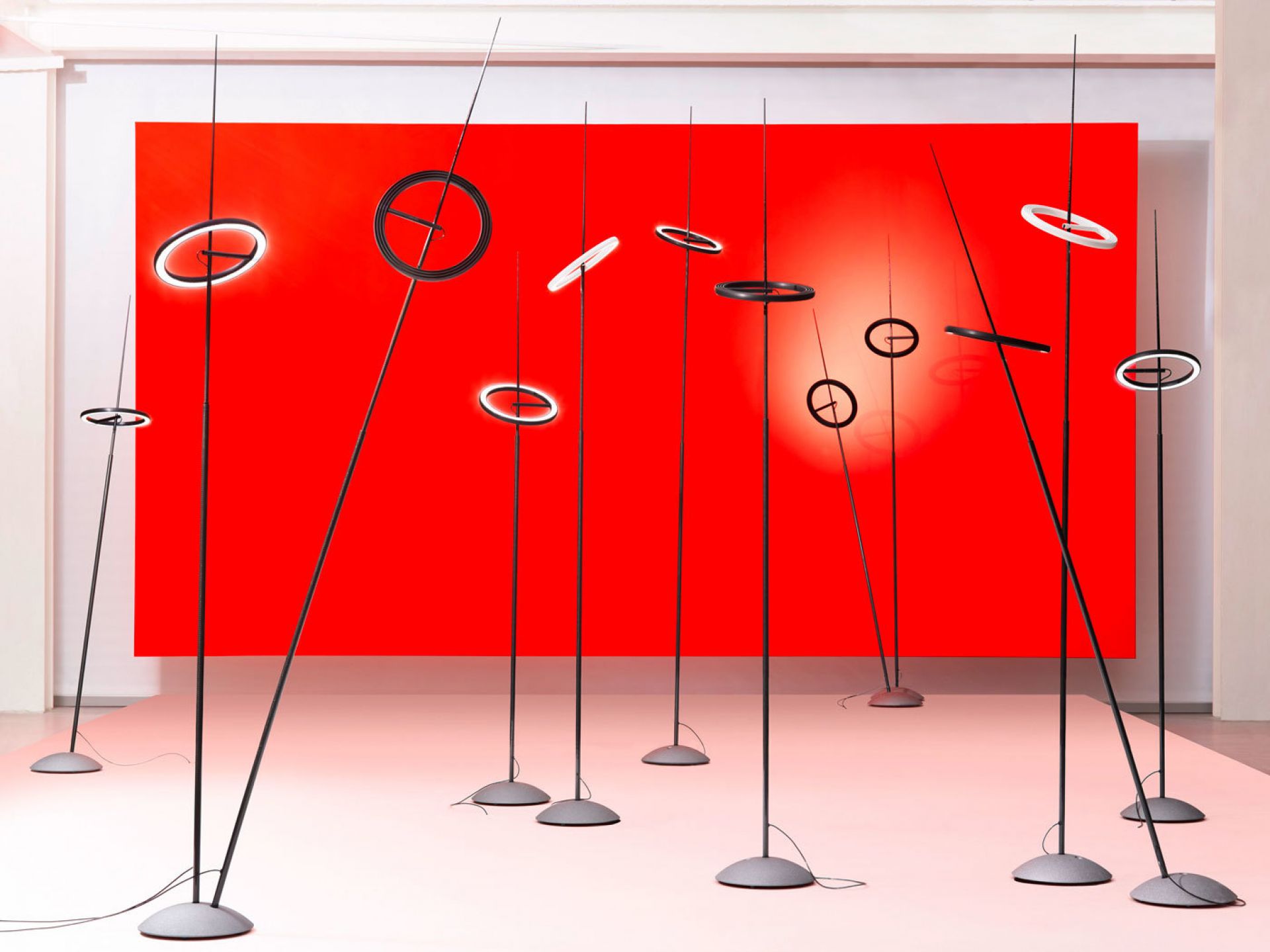 Ringelpiez floor lamp black Ingo Maurer