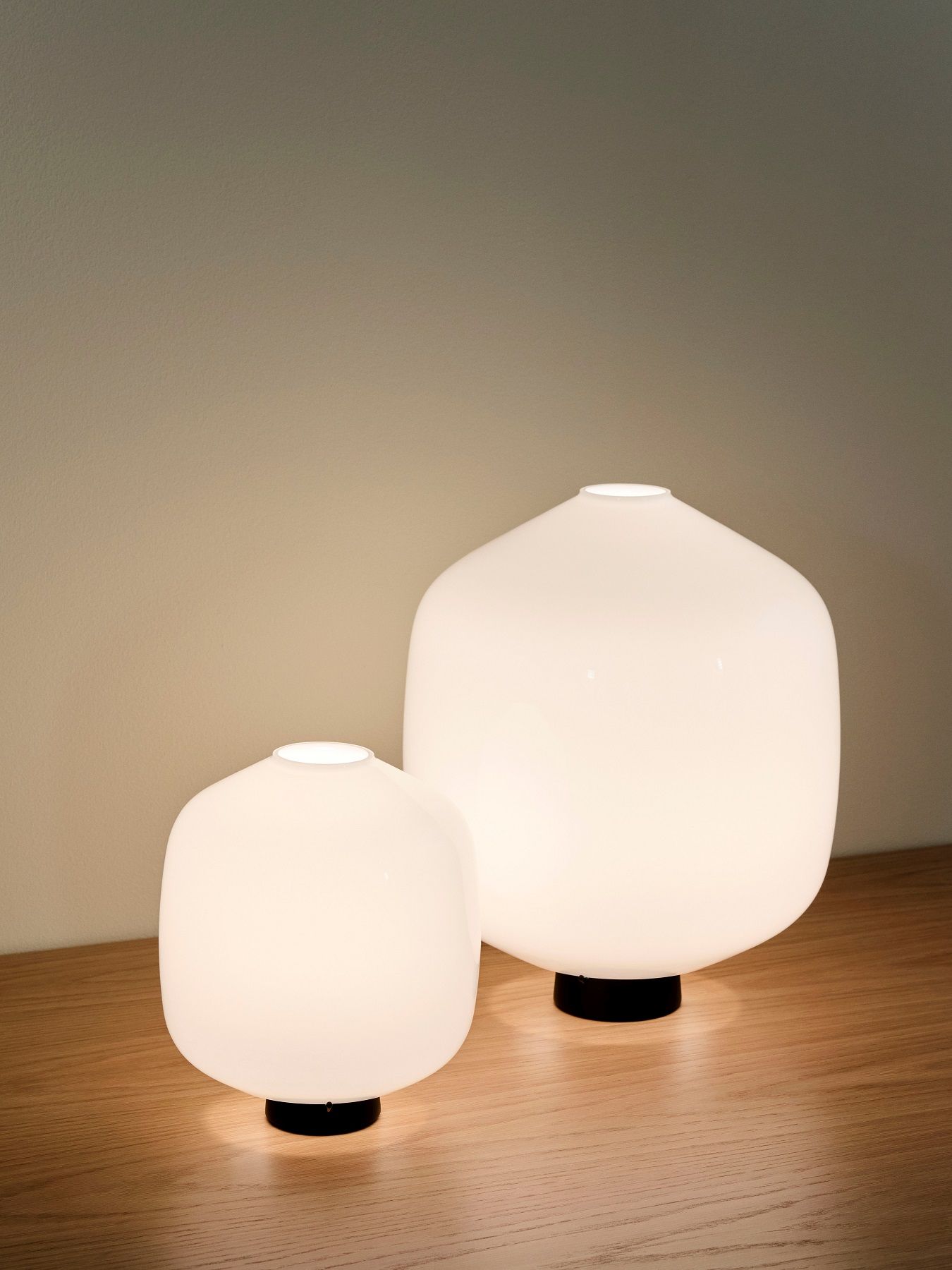 Aspect Buoy Glass Table Lamp Table Lamp Hay