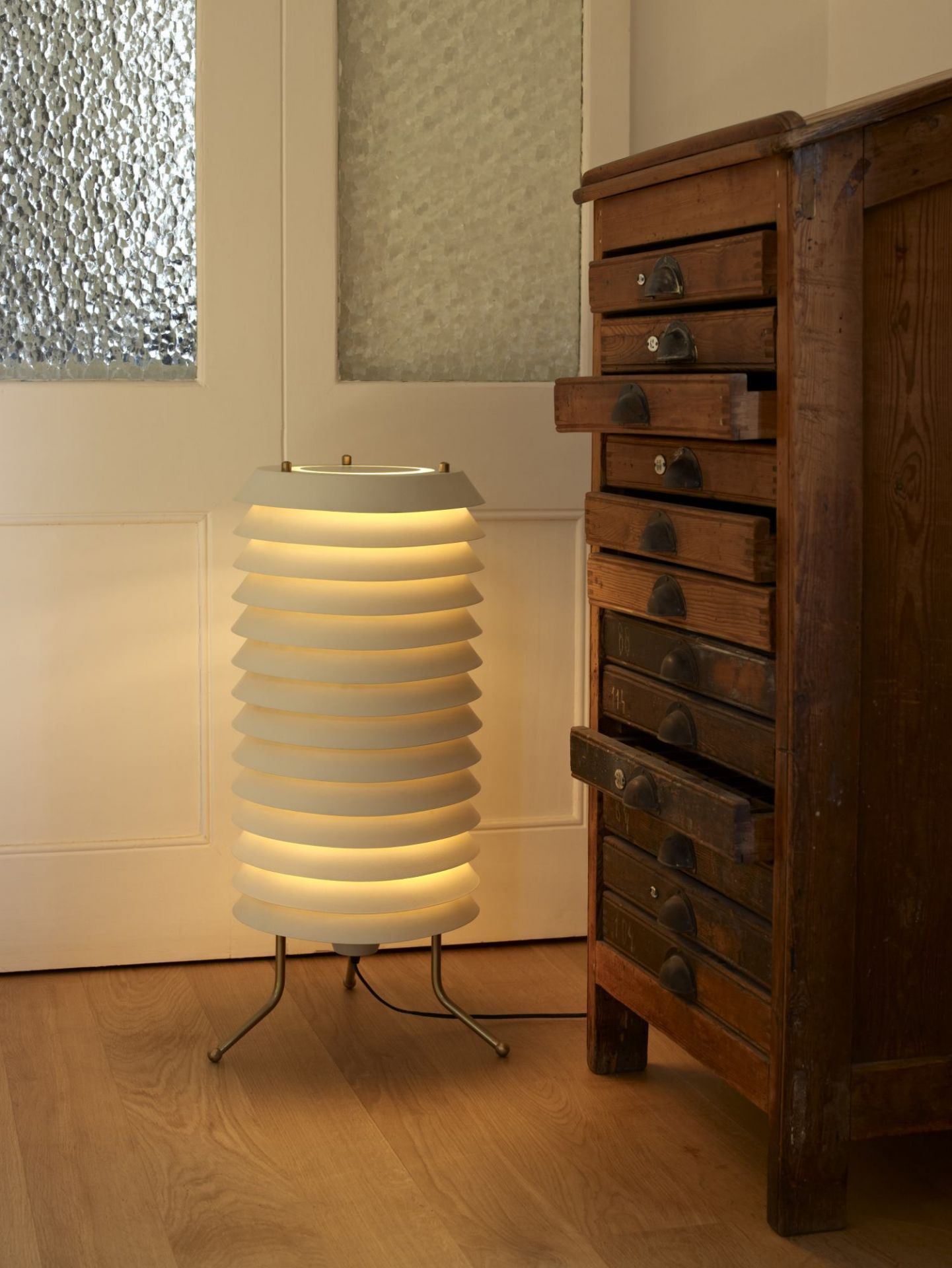 Maija 30 Floor Lamp Santa & Cole