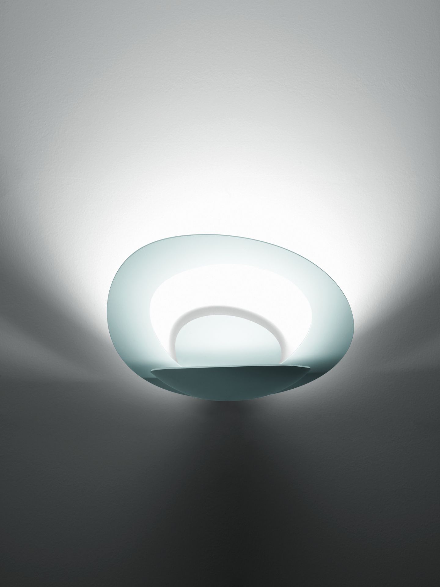 Pirce Micro LED Wall wall lamp 2700K White Artemide