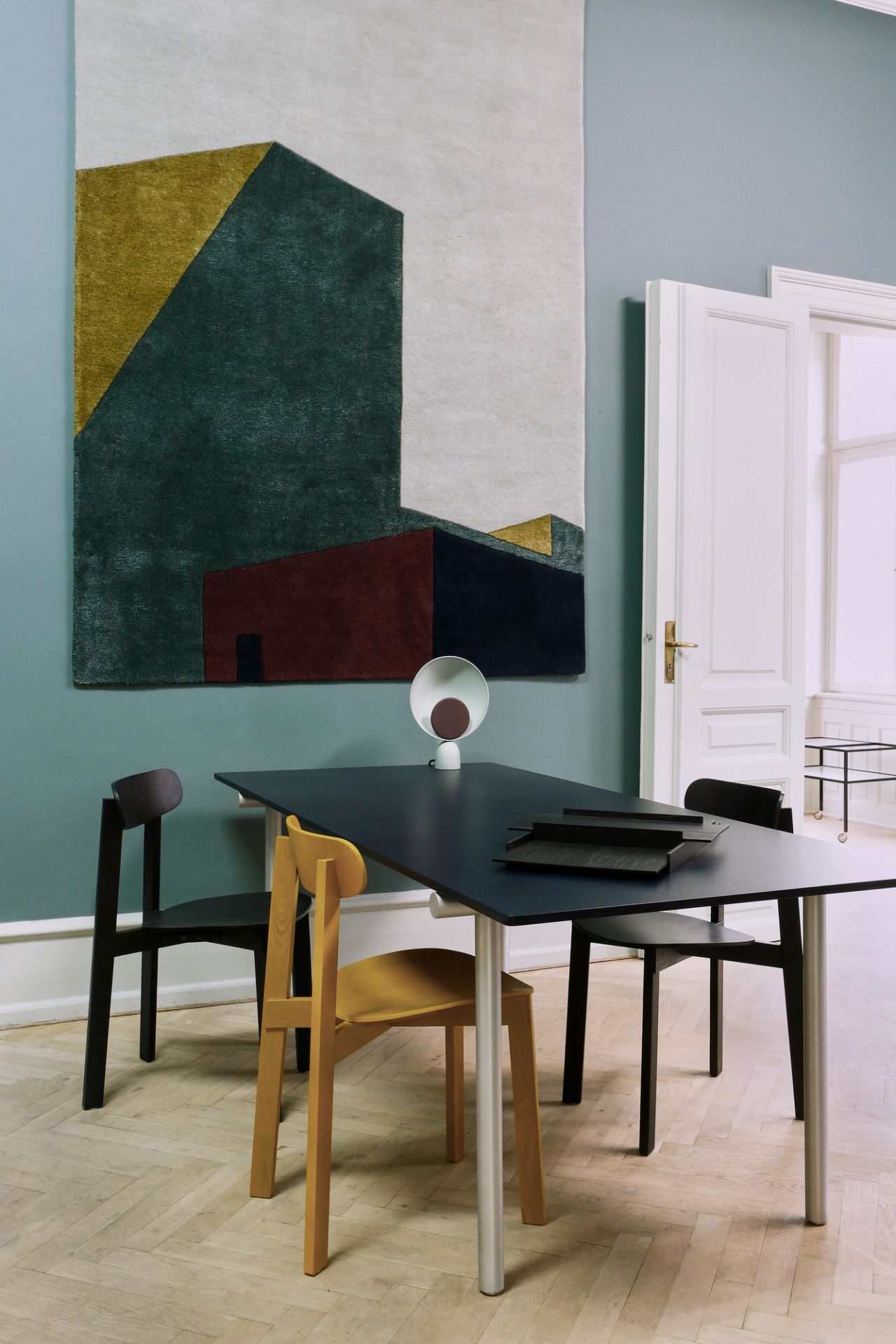 Arqui Rug 1 300x200 Please Wait to be Seated