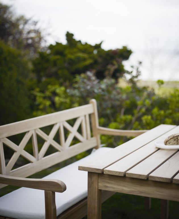 Skagen Table Outdoor dining table Skagerak by Fritz Hansen