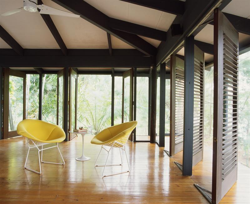 Diamond armchair Knoll International