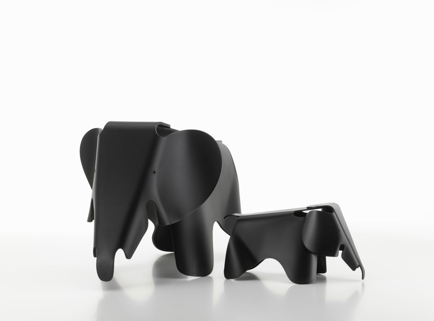 Eames Elephant Stool RE Vitra Deep black