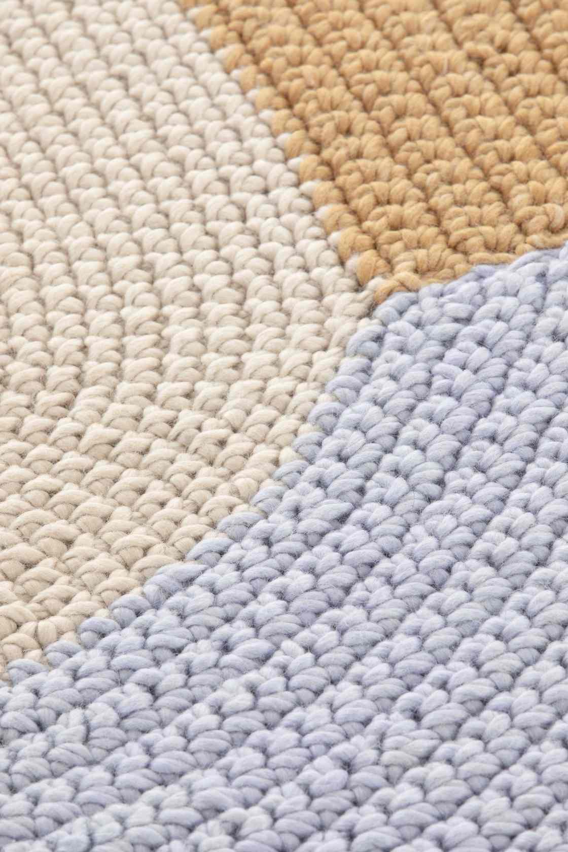 The Crochet Collection Embroidery Rug 180x100 cm Gan Beige
