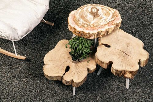 BC 05 Stomp Outdoor Couch / Side Table Janua