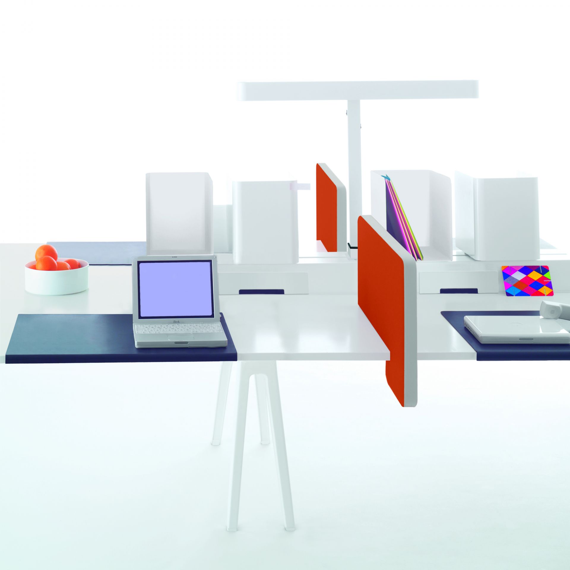 Joyn Desk pad Vitra