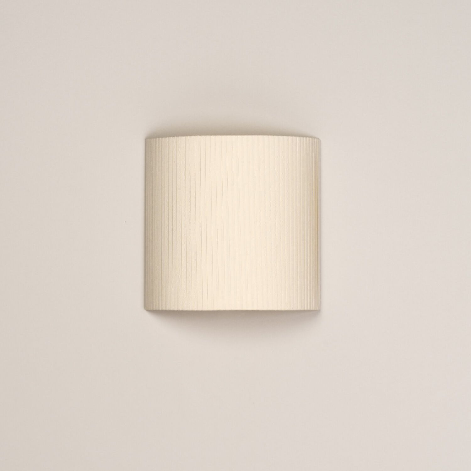 Comodín cuadrado square wall lamp Natural ribbon Santa & Cole