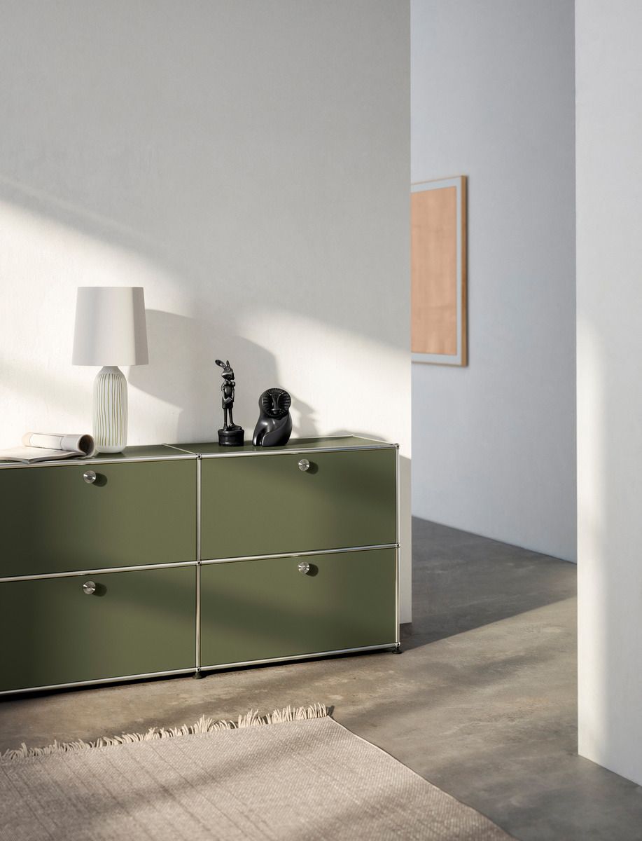 USM Haller Sideboard E2 with 4 folding doors