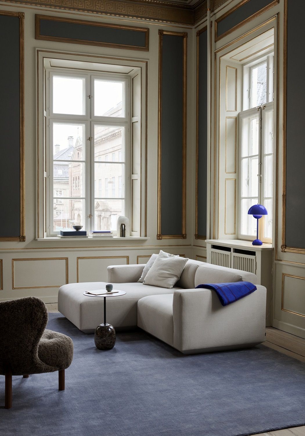 Develius EV1 sofa configuration B and H AndTradition