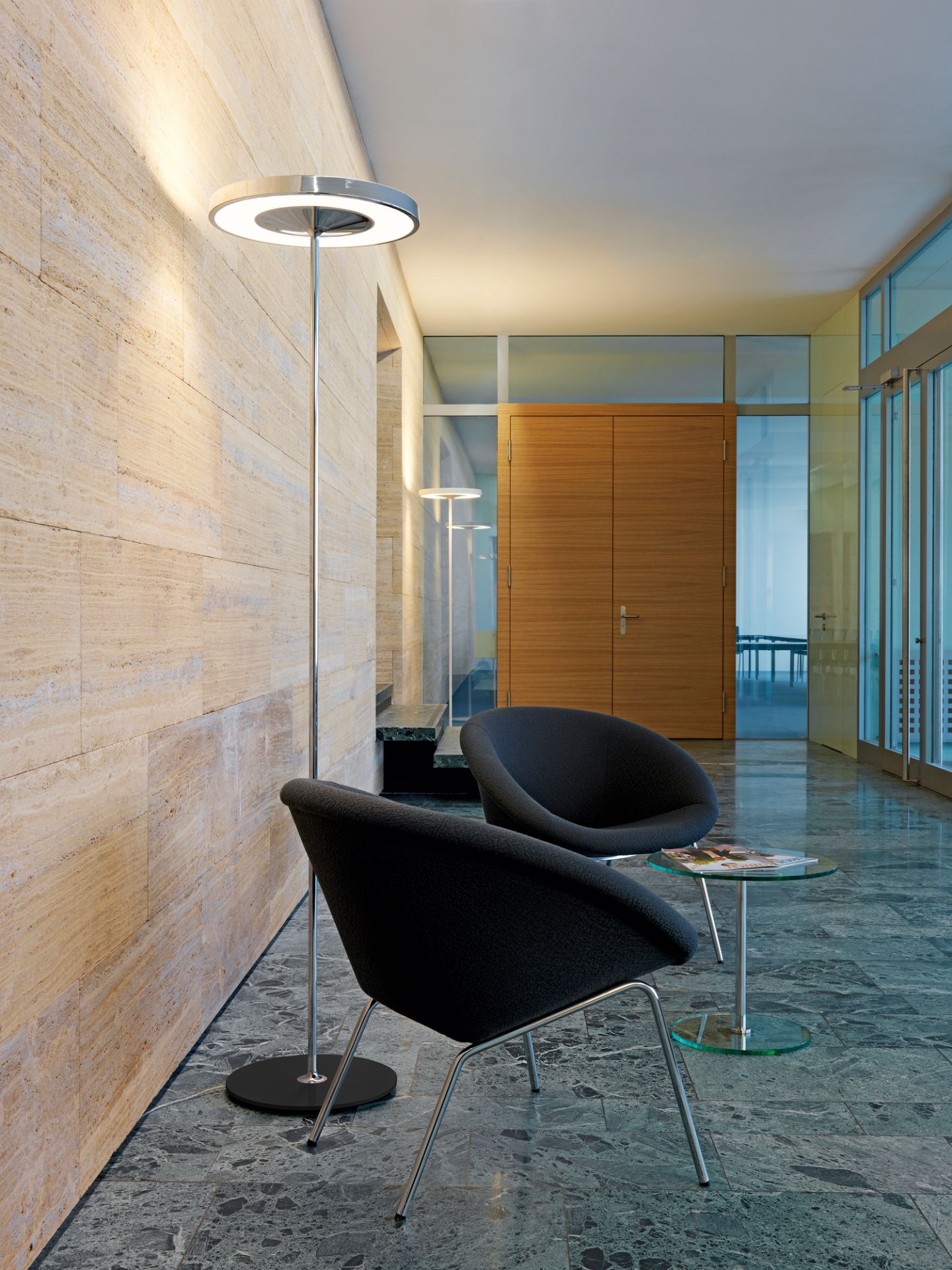 Disk Floor lamp 4000K white Belux