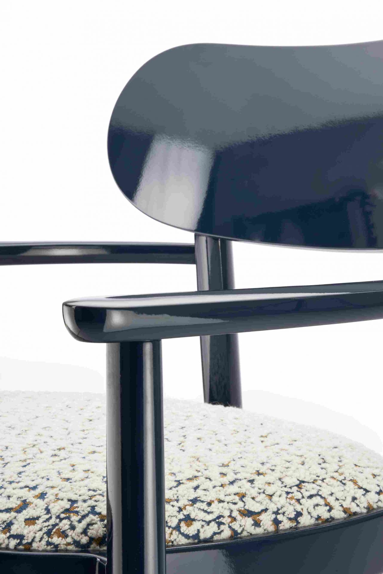 Wooden armchair with armrests 119 SPF Seat upholstered Thonet