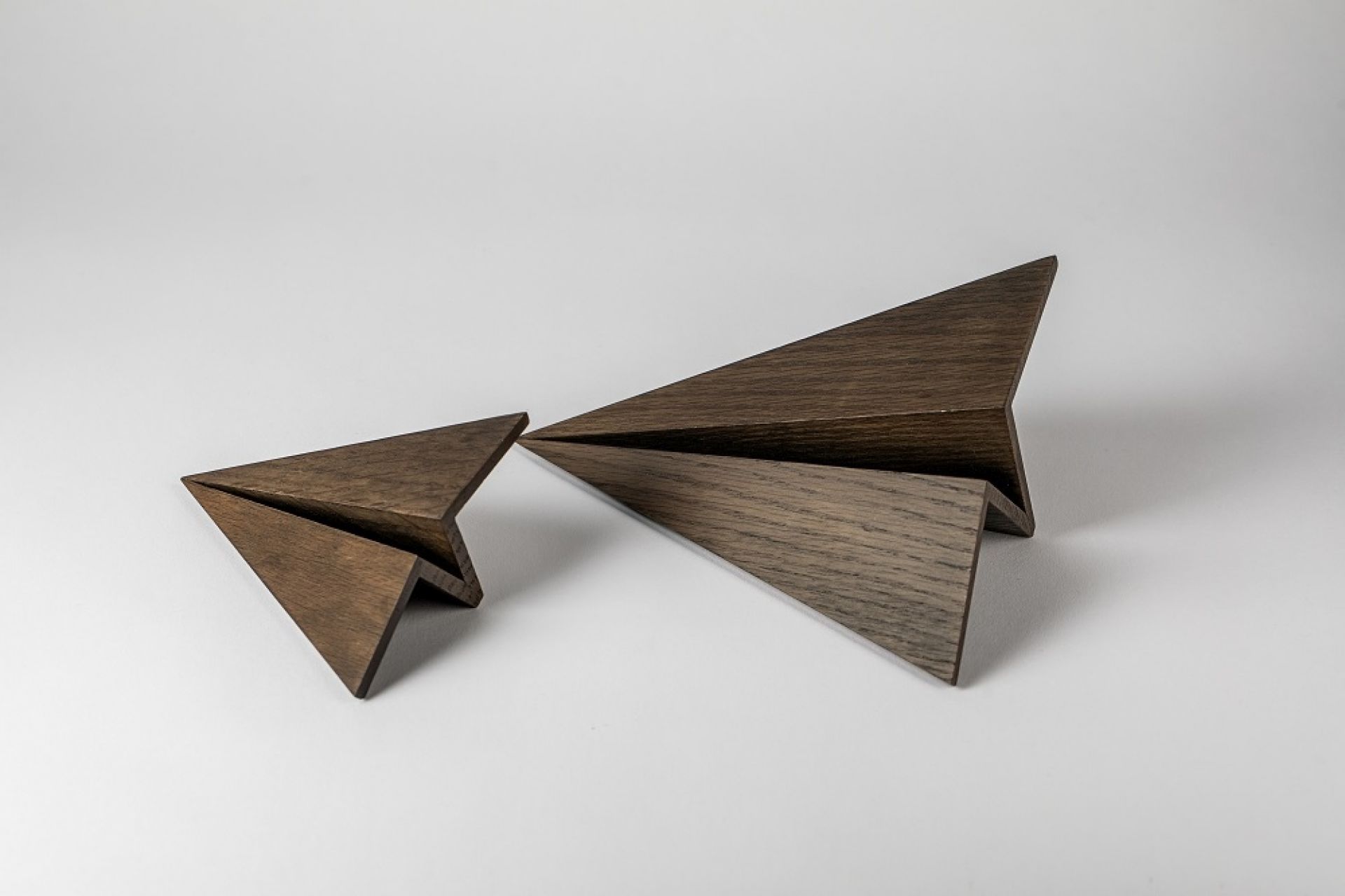 Maverick Paperplane Wooden figure Boyhood large Oak smoked SINGLE PIECES