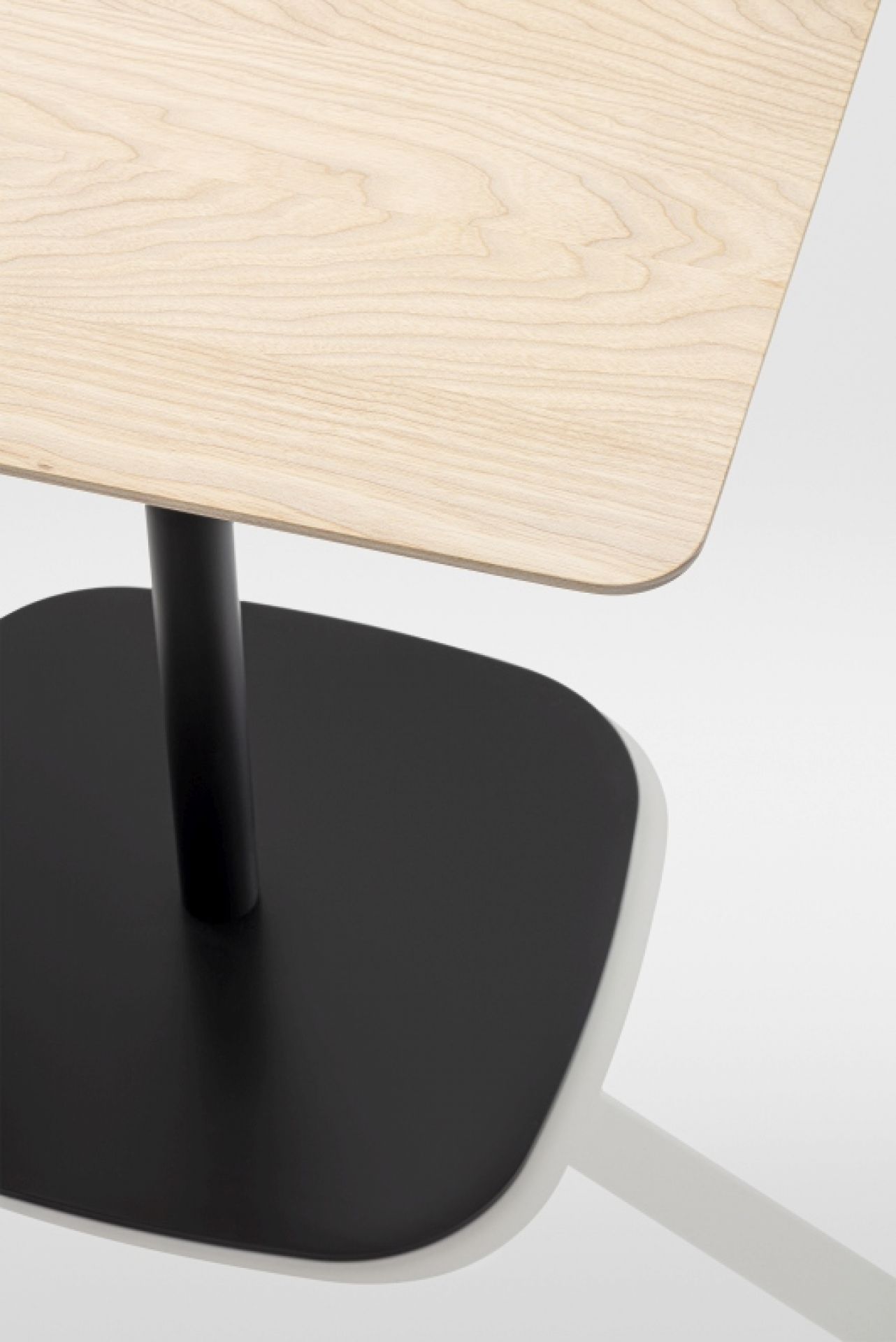 Vermu Dining table Square Zeitraum