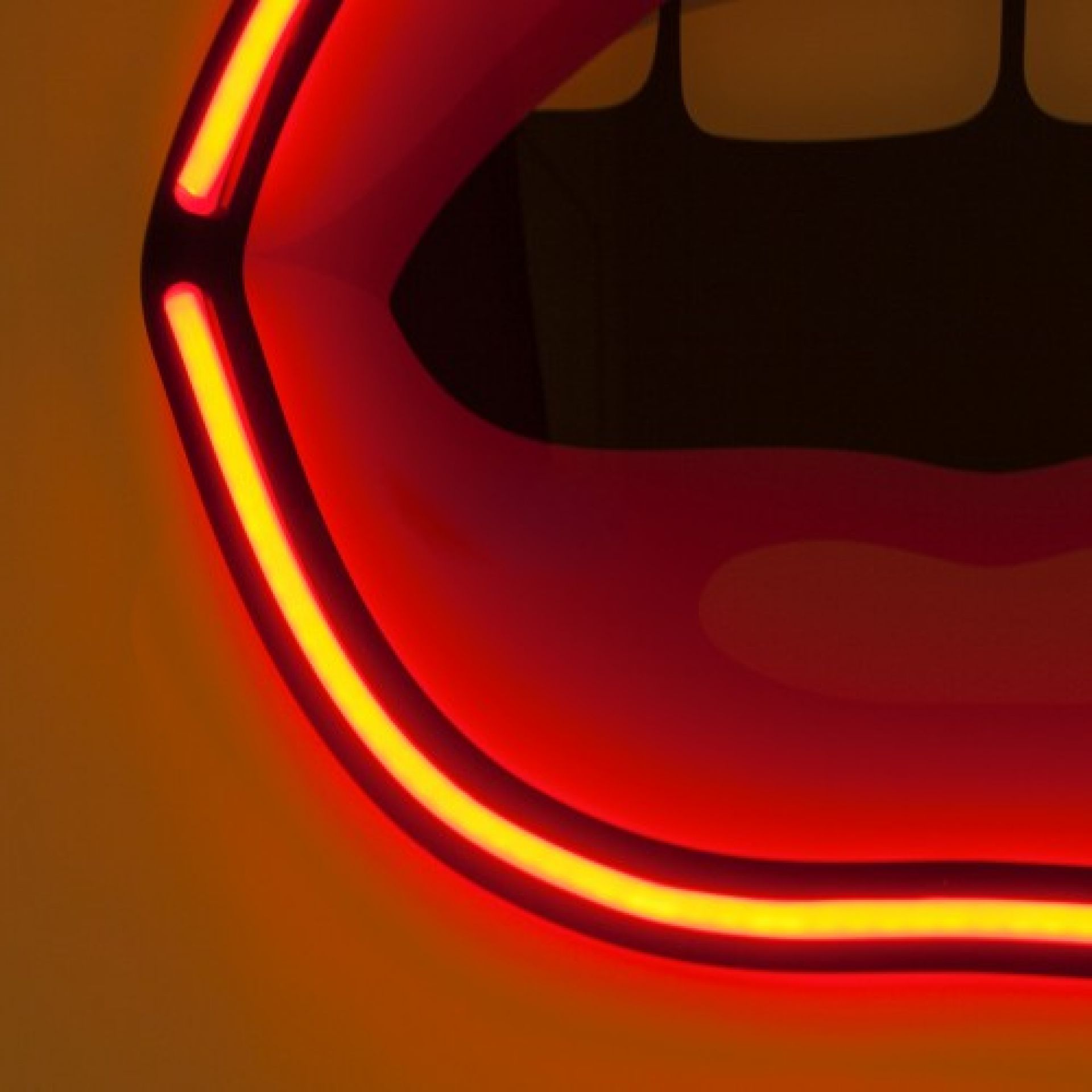 Blow Mouth LED wall light Seletti
