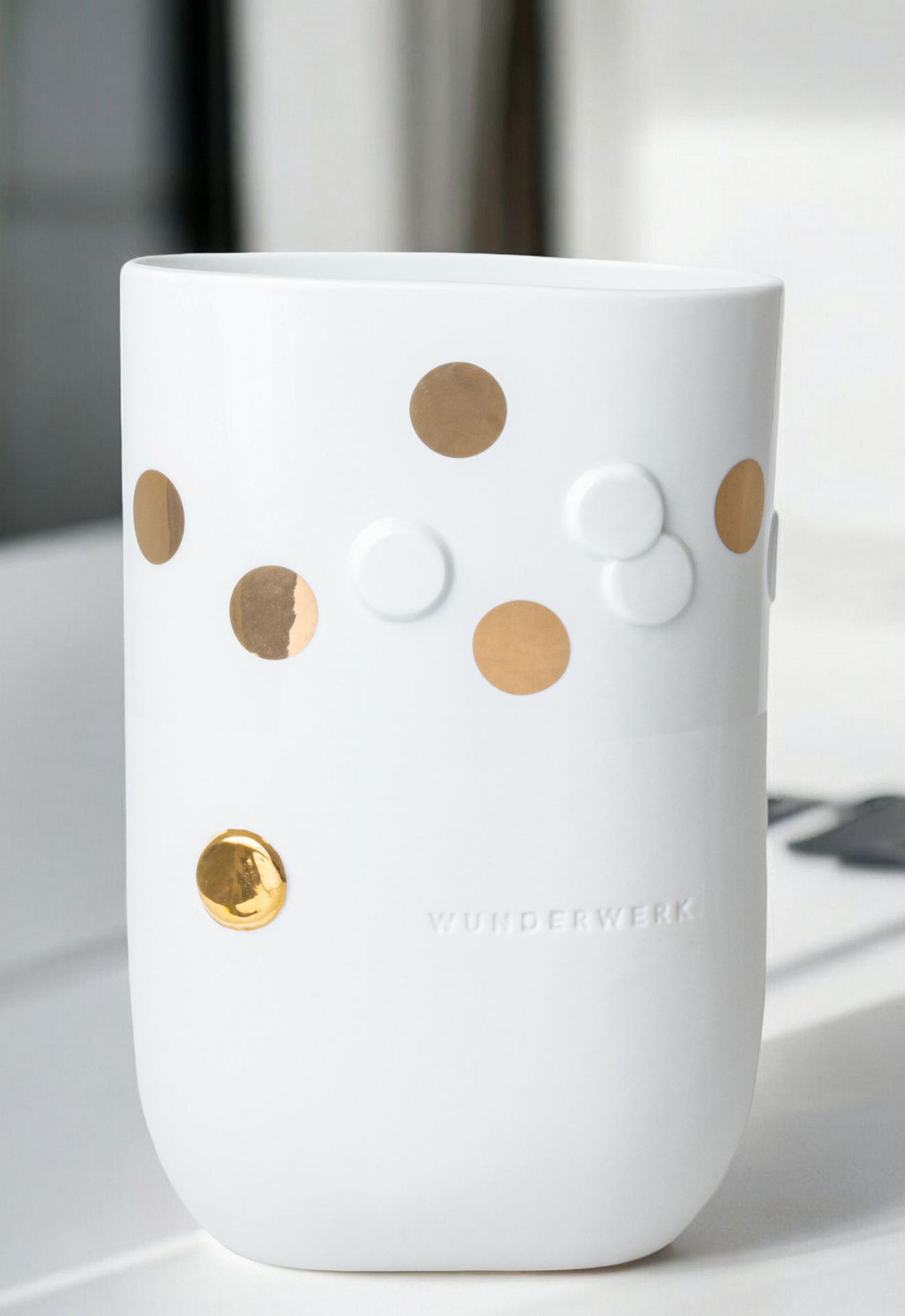 Golden dot vase Wunderwerk Räder