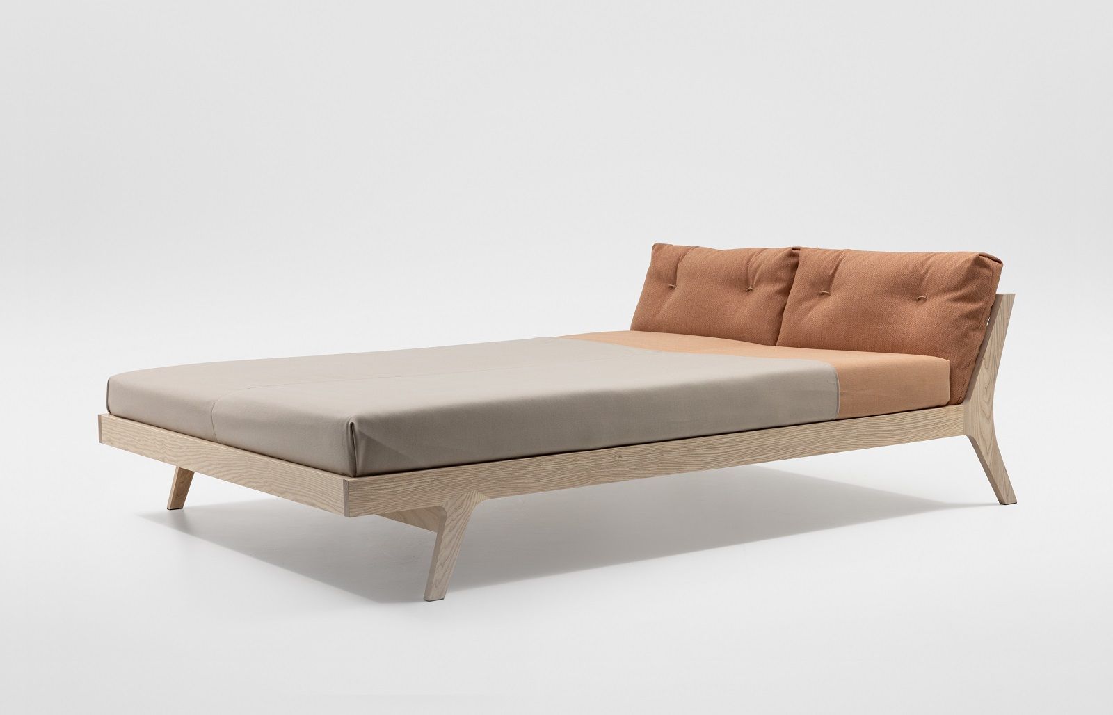 Mellow Bed solid wood Zeitraum