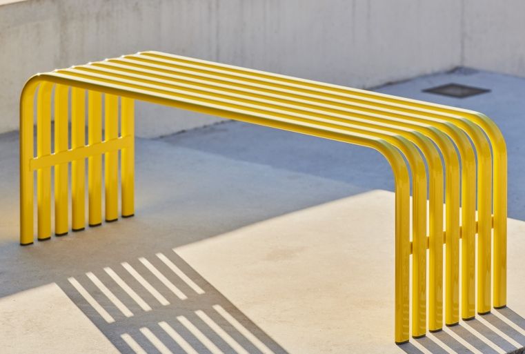 Campus Bank Outdoor Jan Kurtz 