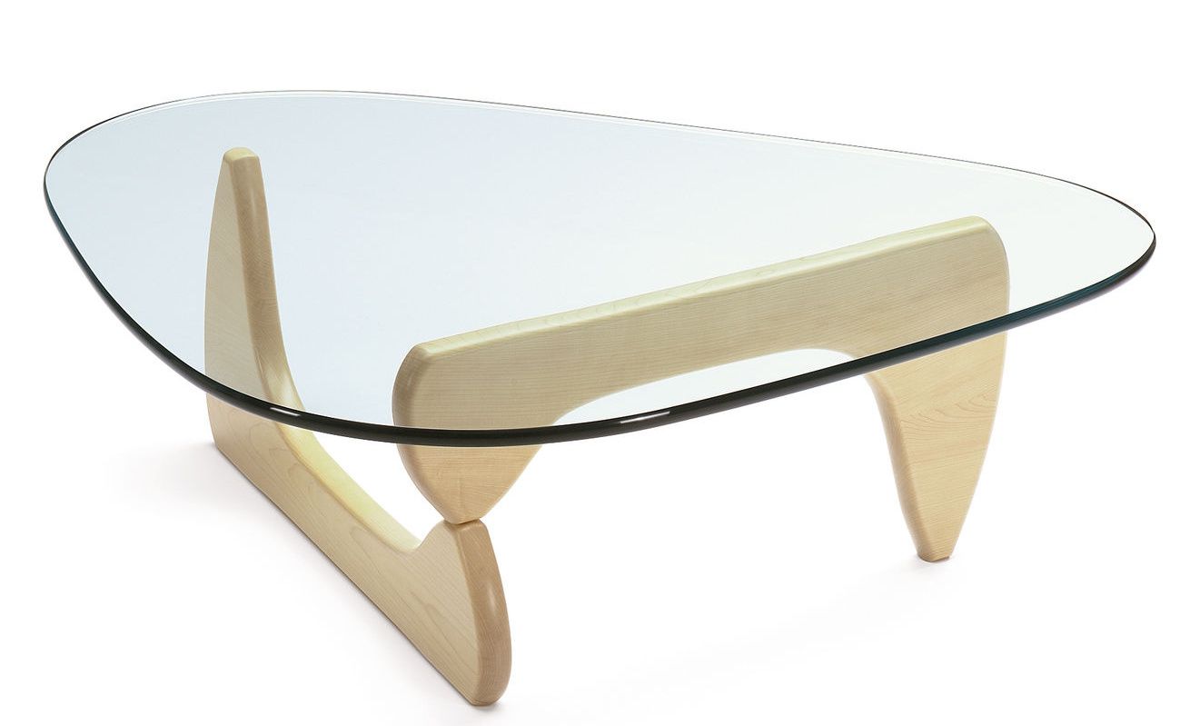 Noguchi Coffee Table Maple Vitra
