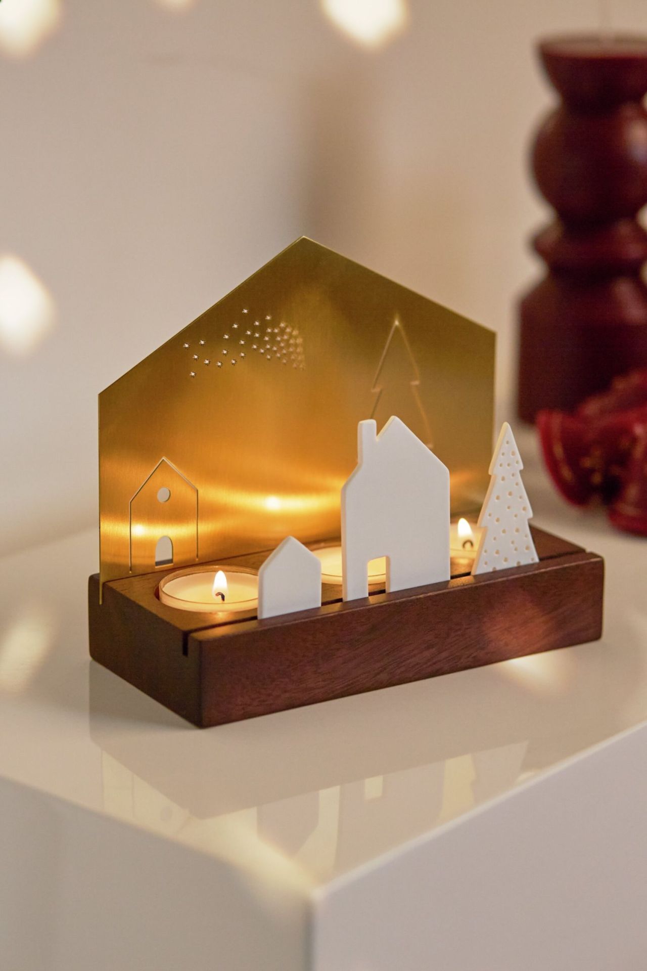 Light object village porcelain-metal wheels