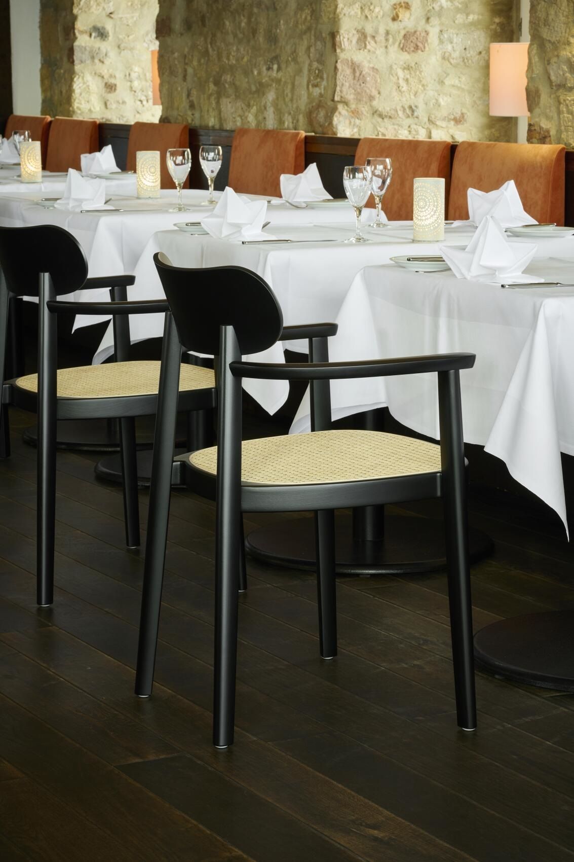 118 FV Wooden chair with armrests Thonet
