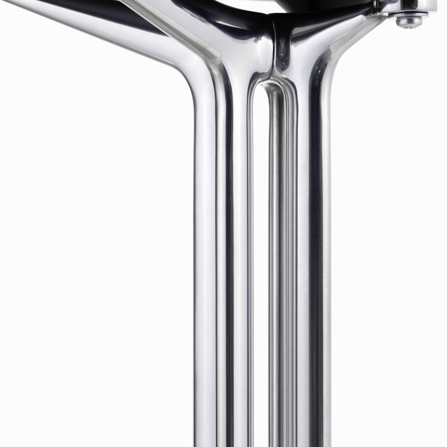 Eames Plastic Arm Chair DAL Chair Vitra