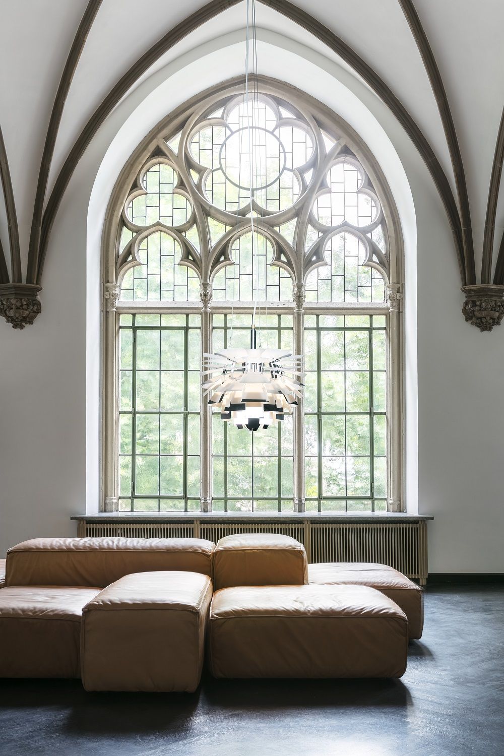 PH Artichoke Pendant light Louis Poulsen