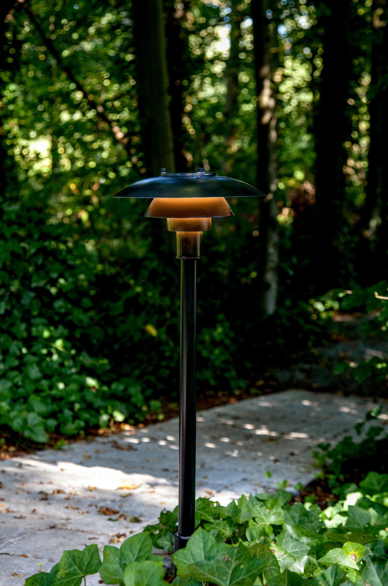 PH 3 - 2 1/2 Outdoor Bollard Louis Poulsen