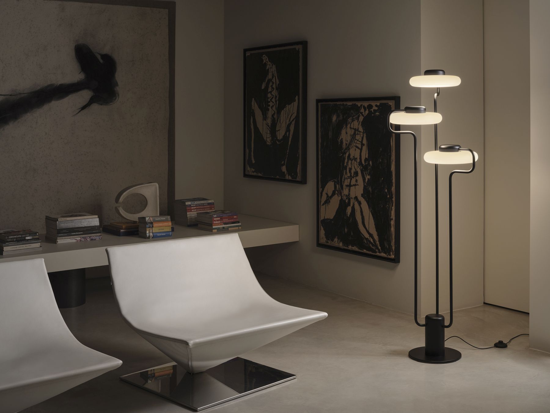 Tratto Floor lamp black Kdln