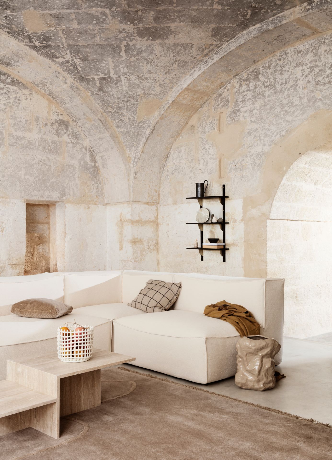 Ceramic Basket large Ferm Living