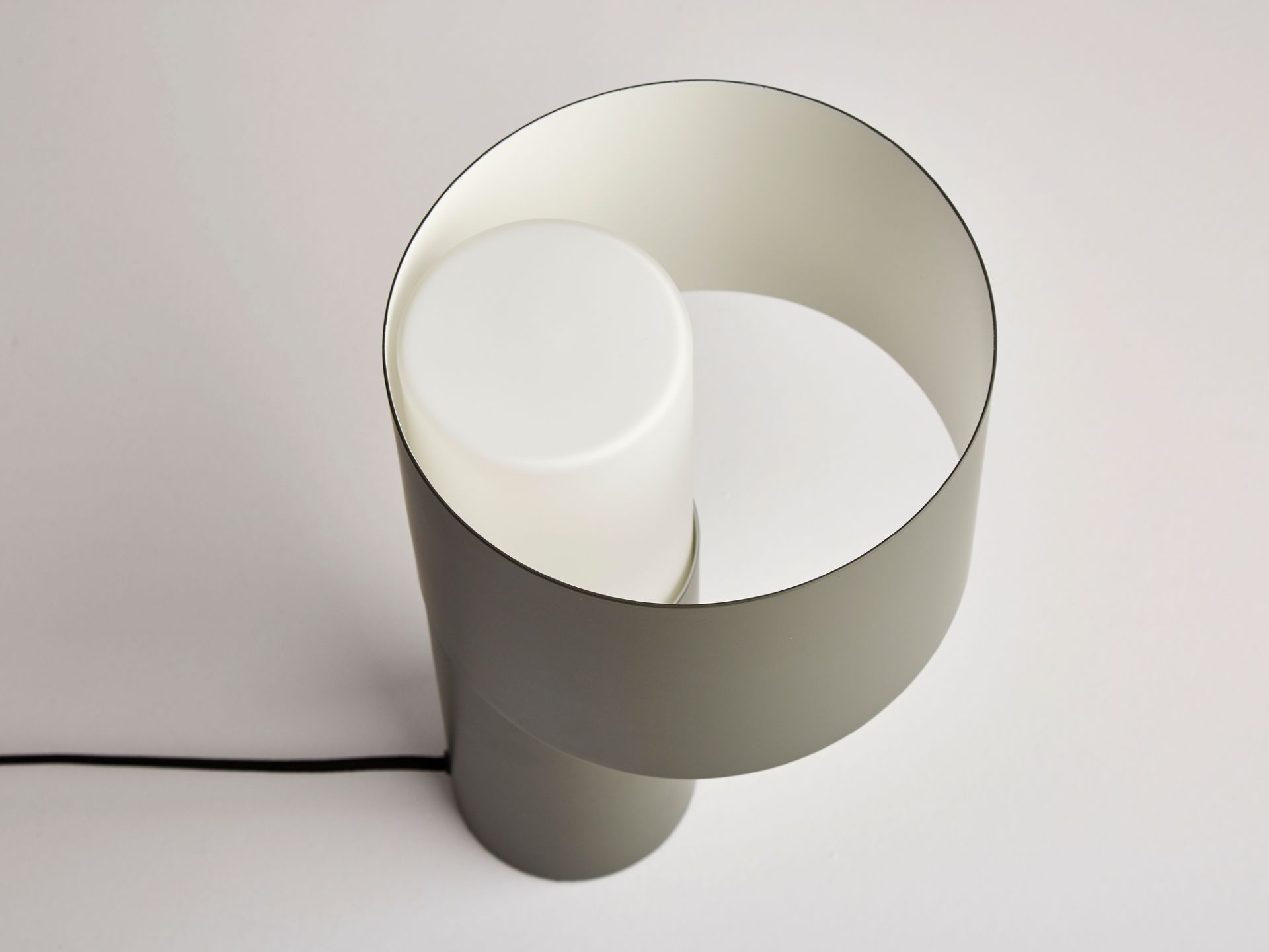 Tangent Table Lamp Woud