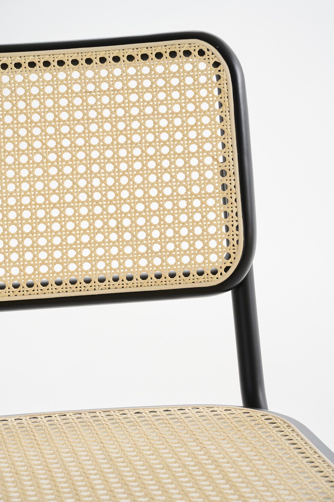 S 32 VL Lounge Chair Thonet armchair