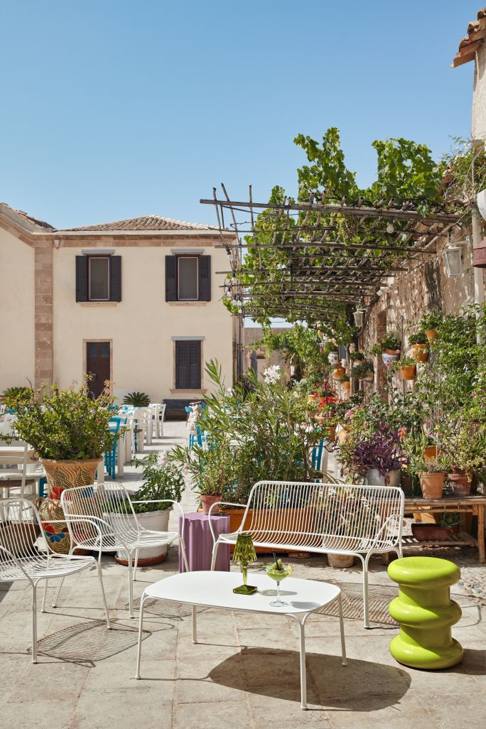 Hiray Outdoor Coffee Table Kartell
