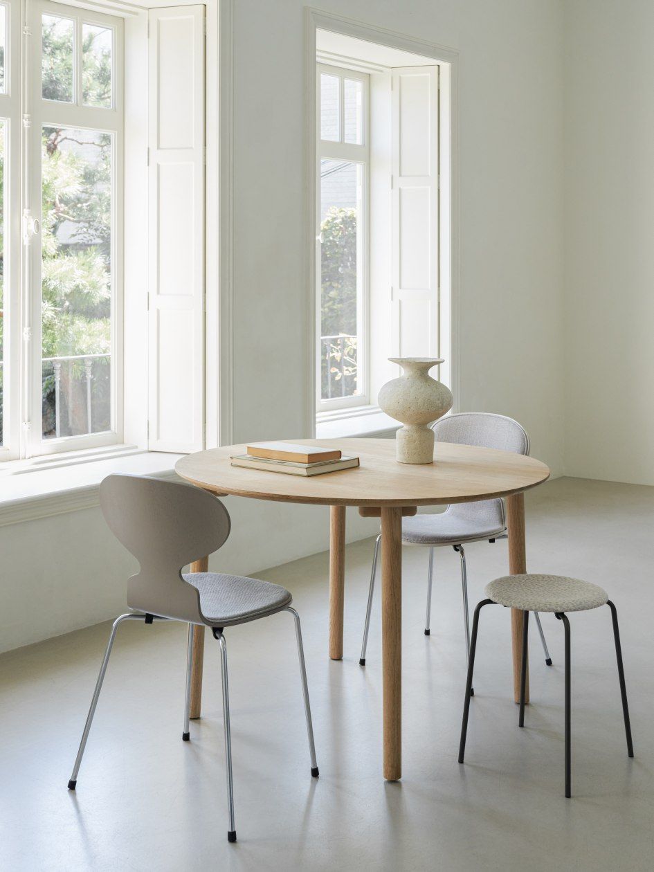 Hven table Ø 110 x H 73 cm Skagerak by Fritz Hansen