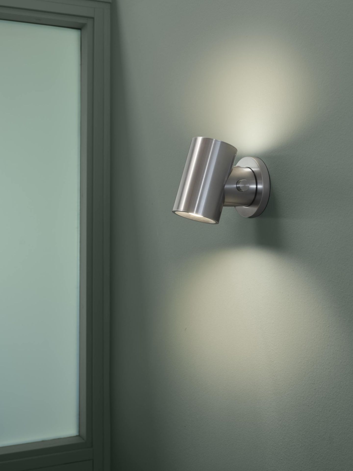 Beam Wall Lamp Wall Lamp Muuto Black