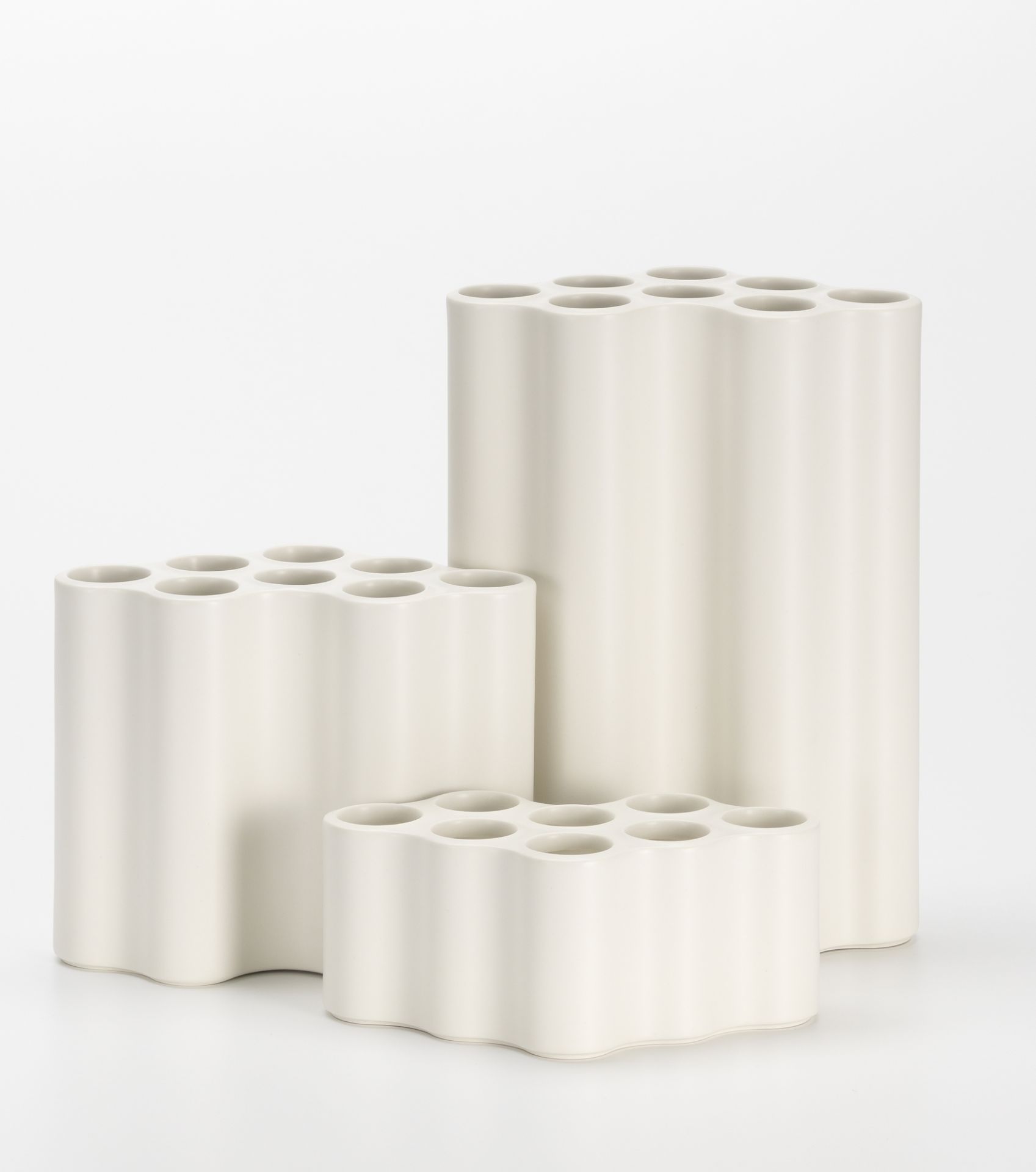 Ceramic vase Nuage Vitra