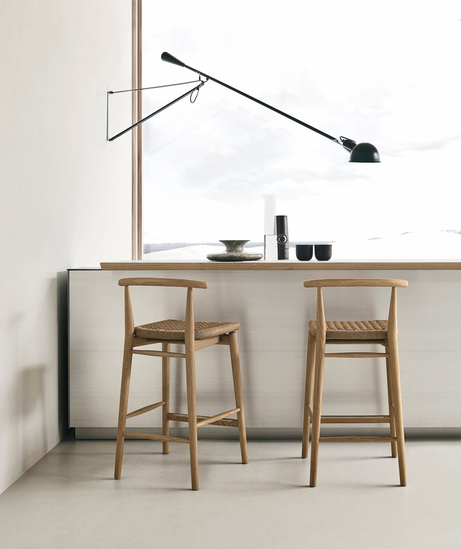 265 Small adjustable wall light Flos