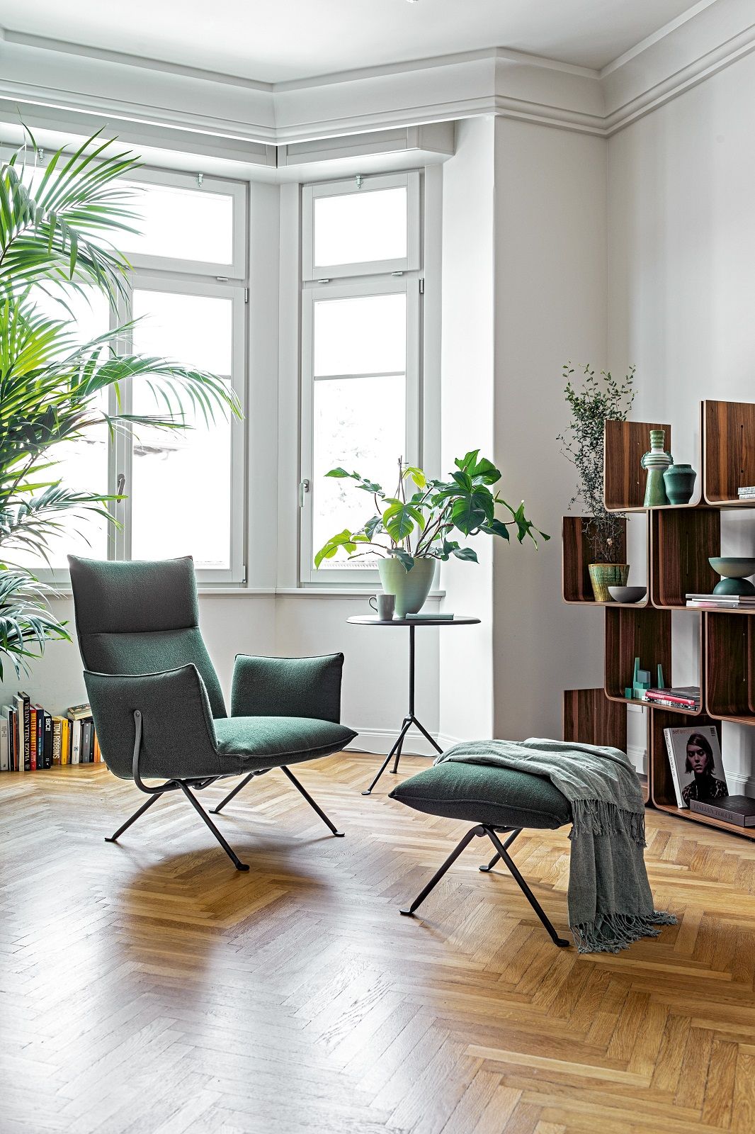 Officina Armchair with high back armchair high Magis
