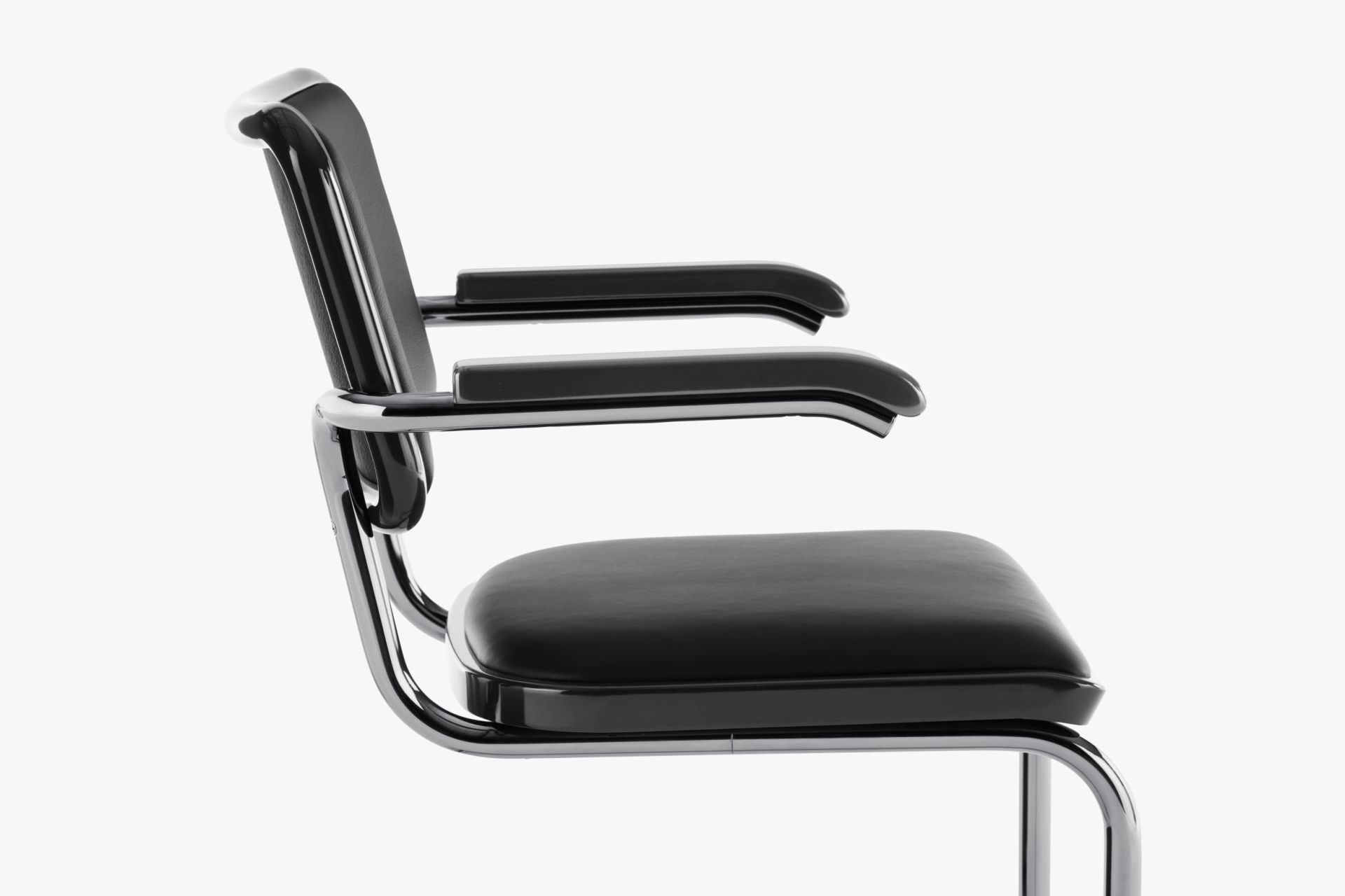 JS. Thonet by Jil Sander S 64 P / S64P cantilever chair Thonet