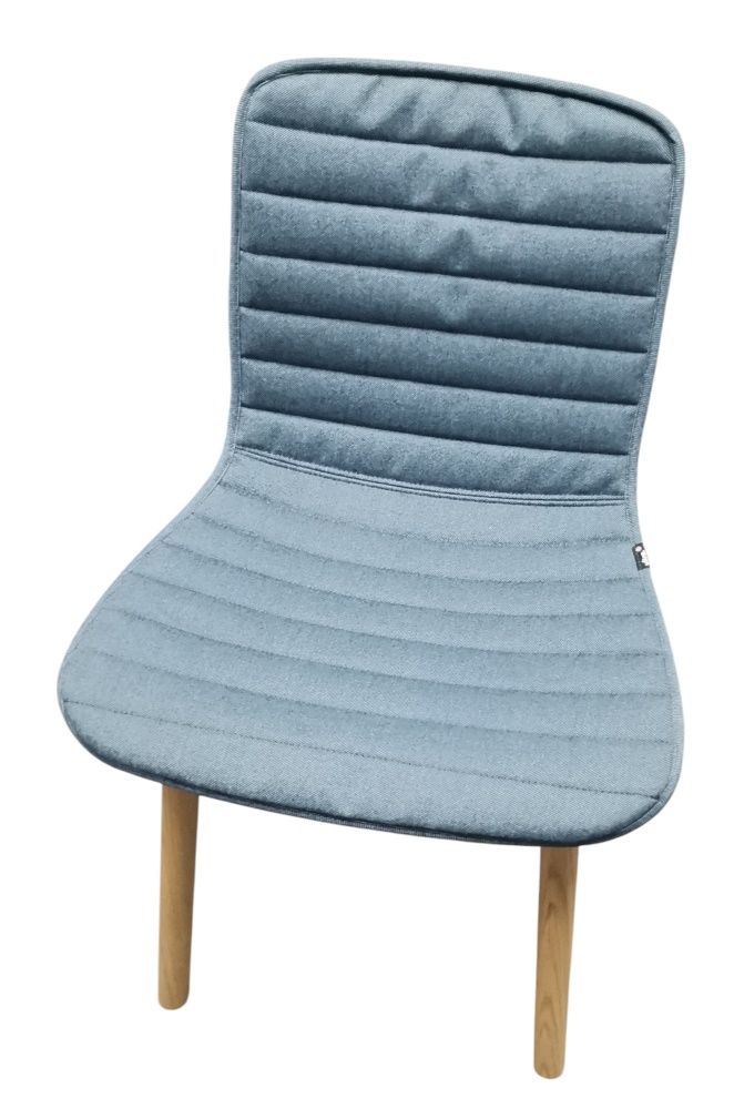 Hal Wood Fully upholstered OAK NATURE / SEAT COVER PLANO NERO/ICE BLUE Vitra EXHIBITION PIECE