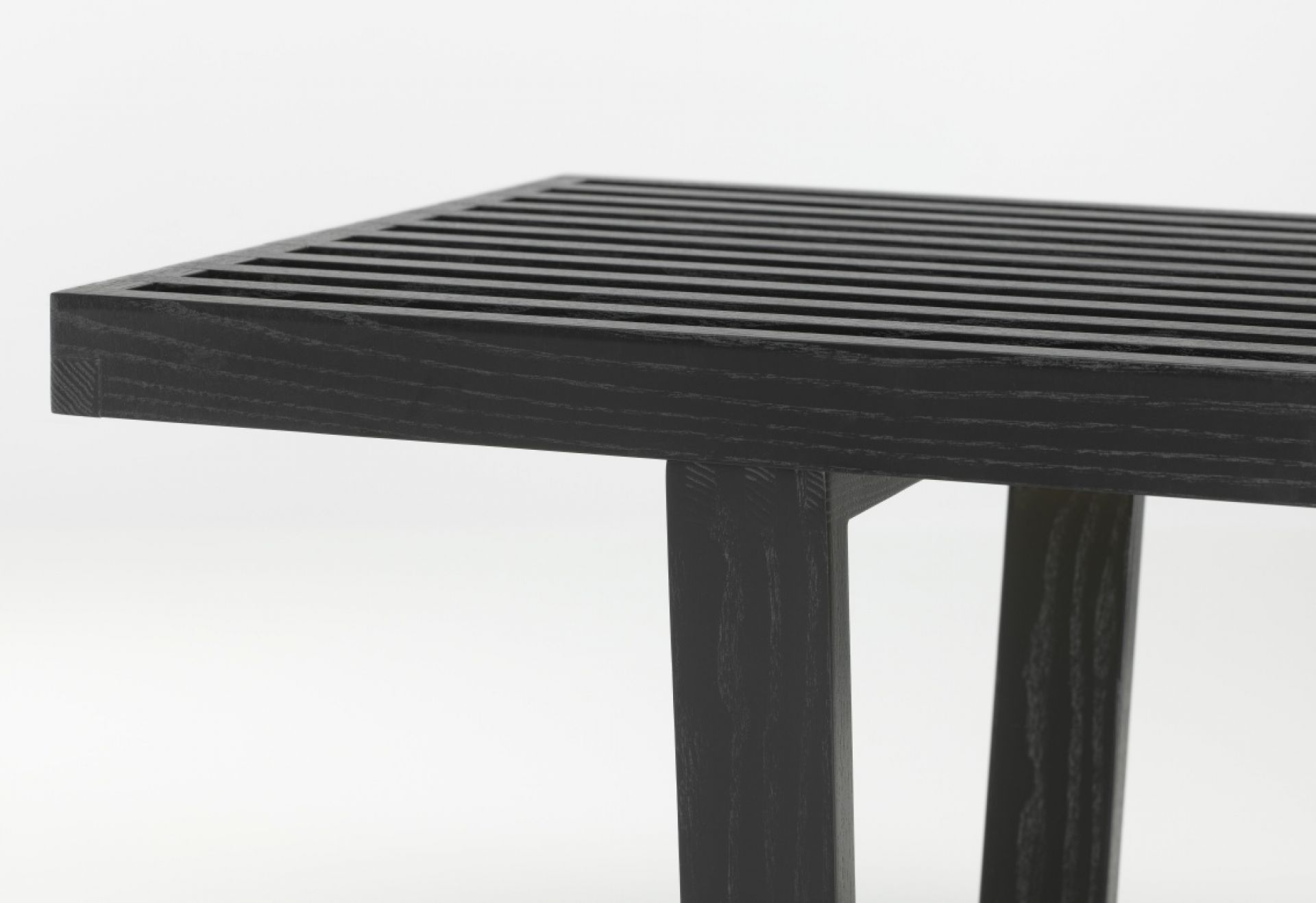 Nelson Bench Vitra