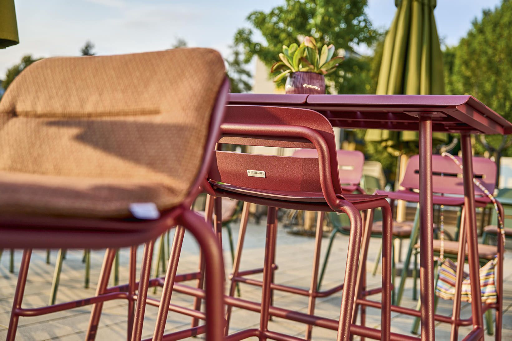Vapio high table outdoor Weishäupl