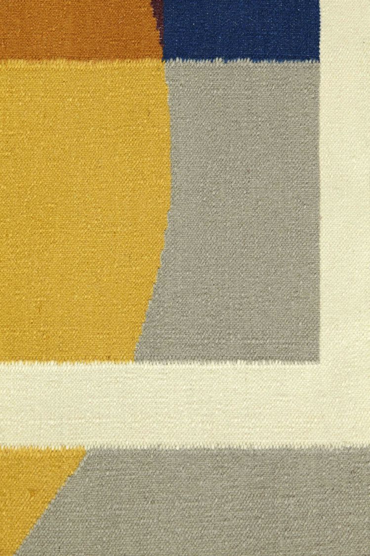 Zoe Sool Rug 220 x 300cm Gan
