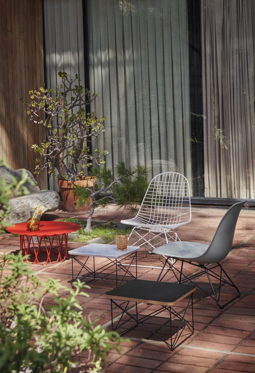 Eames Fibreglass Chair LSR Chair Vitra