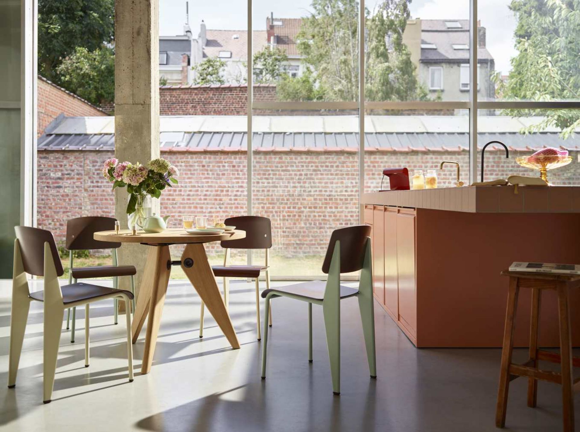 Gueridon Table Ø 105 cm Vitra